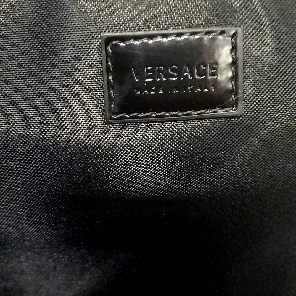 Versace Pet Carrier - Picture 9 of 10